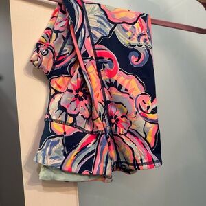 Nauti Navy Cropped leggings. Size small. VEUC